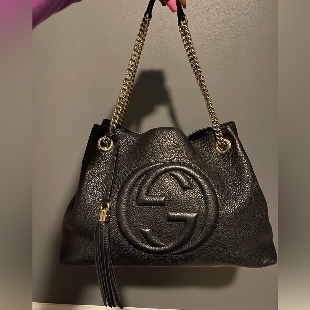 Gucci Pebbled Calfskin Leather, Medium Soho Chain Shoulder Bag - Black